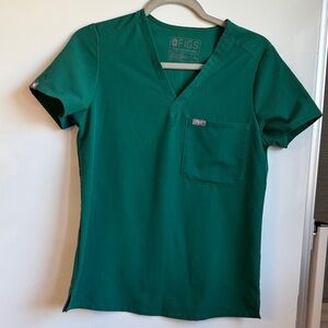 FIGS Hunter Green V-Neck Scrub Top